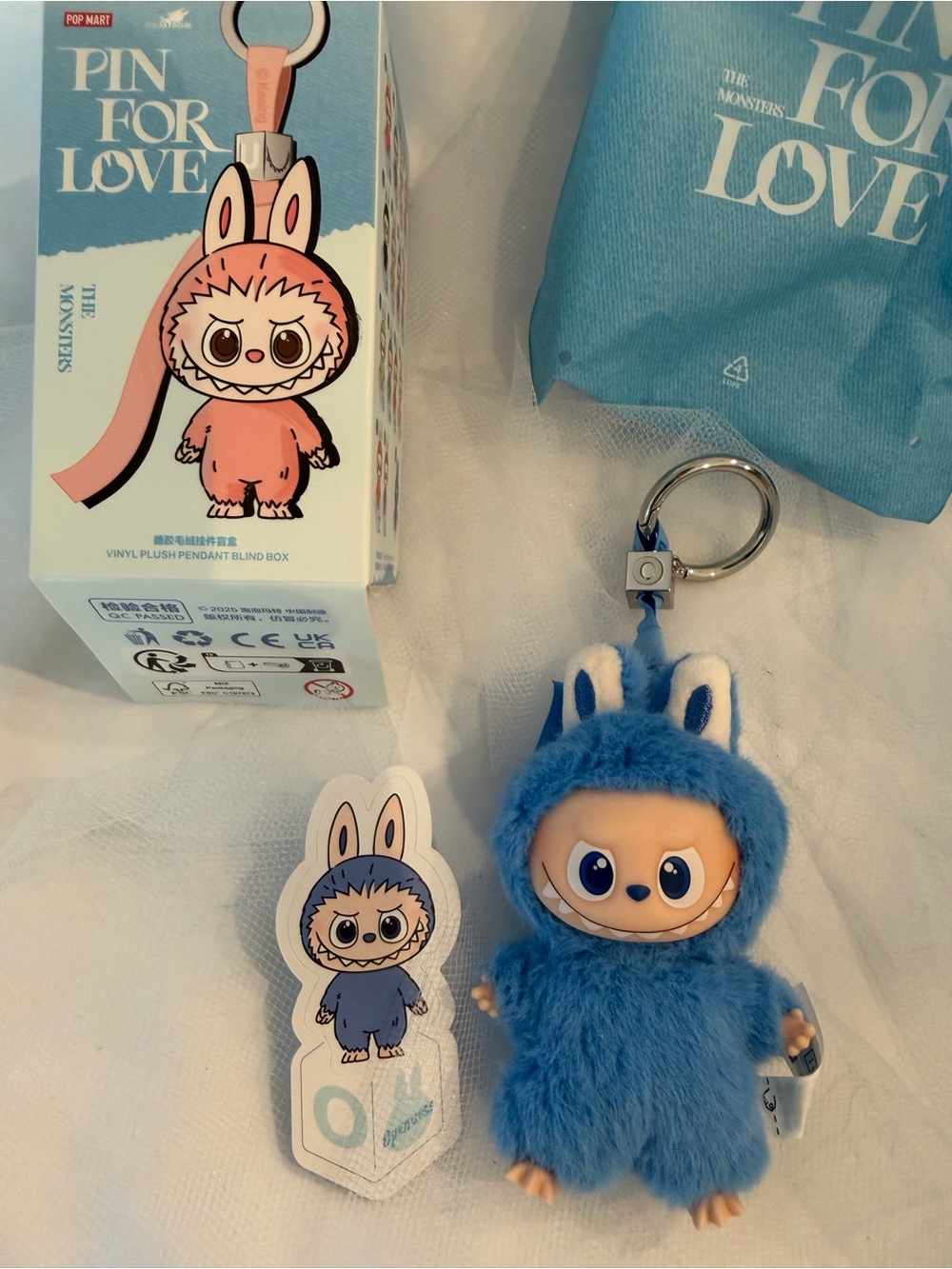 Pop Mart Pin For Love Letter O
